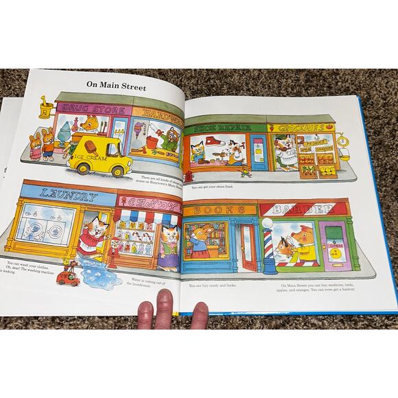 Richard Scarry Busy, Busy Town Book & Plush Lowly Worm Character (NWT) - Picture 6 of 6